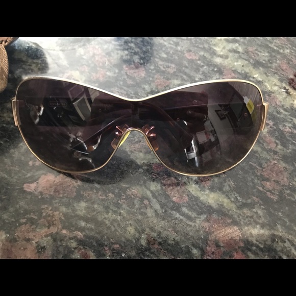 Coach sunglasses - Picture 4 of 4